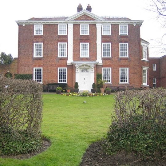 Pinner House