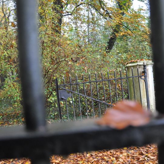 Spaensweerd: toegangshekken