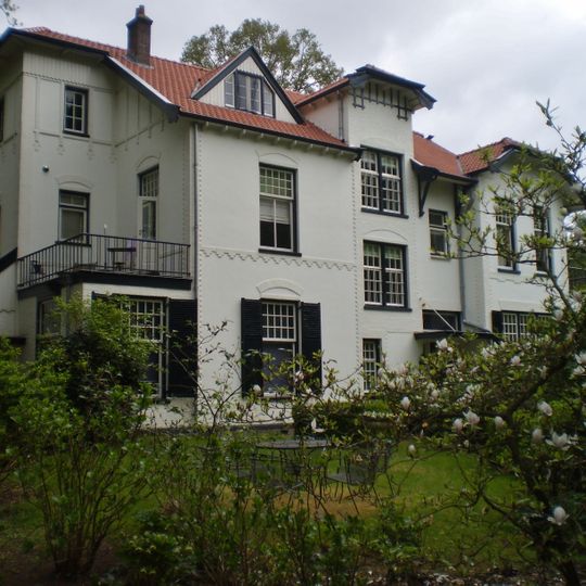 Hertog Hendriklaan 4-6