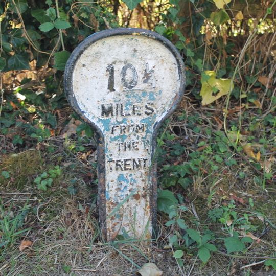 Grantham Canal, 10 1/4 Miles Post Approximately 10 Metres West Of Owthorpe Lane