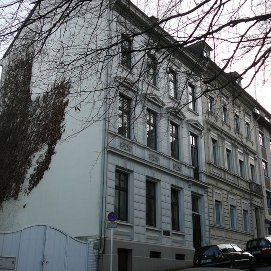 Sadowastraße 7