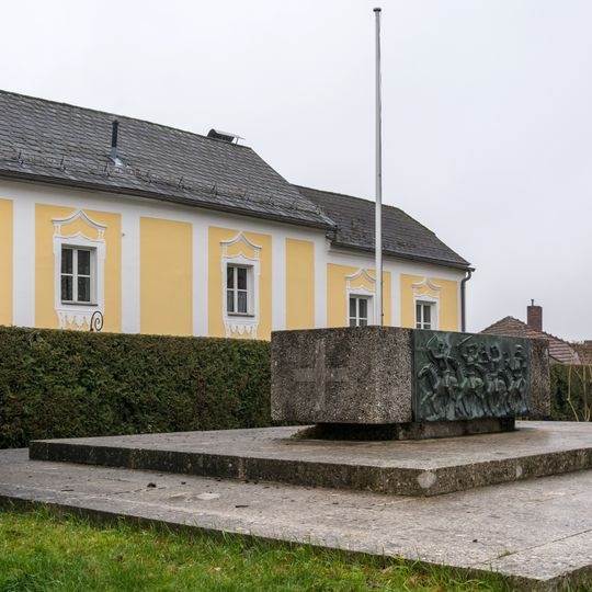 Kriegerdenkmal Enns