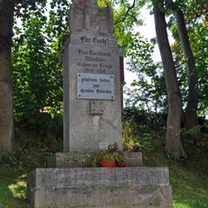 Kriegerdenkmal (1914 – 1918) (am nordöstl. Kirchberg)