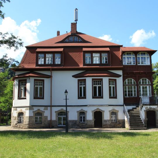 Freiligrathstraße 8