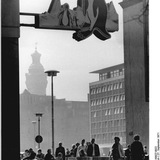 Sachgesamtheit Wohnungsbau am Markt