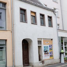 Wohnhaus in geschlossener Bebauung Marienstraße 13