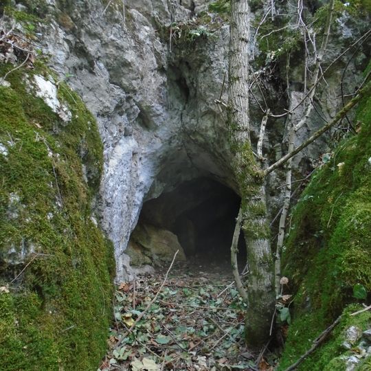 Szádvári Cave
