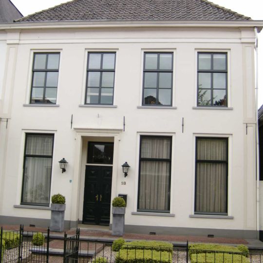 Notenboomstraat 18, Groenlo