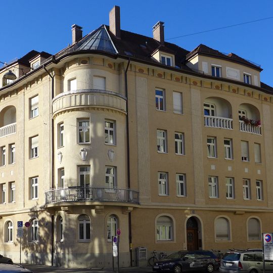 Mietshaus