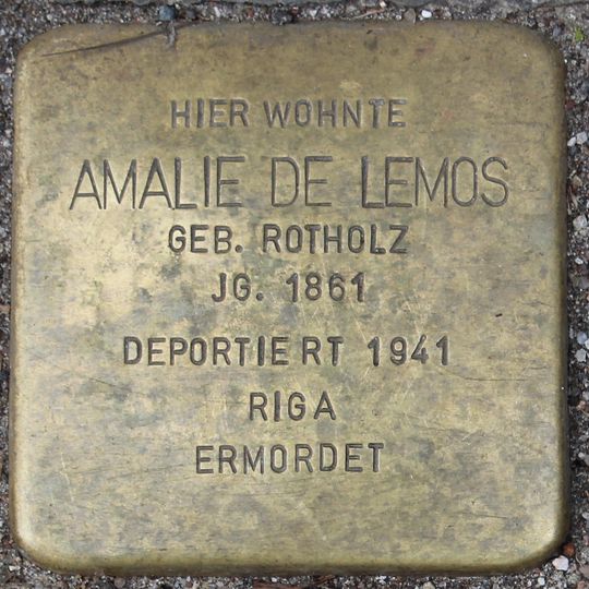 Stolperstein dedicated to Amalie de Lemos