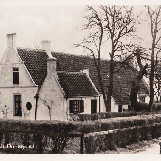 Karakteristiek Amelander huis onder zadeldak tussen topgevels