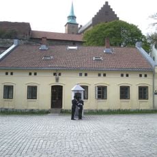 Michael von Sundts plass, Oslo