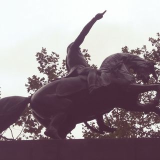 Equestrian statue of José de San Martín