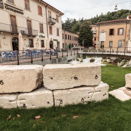 Archaeological finds in Carlo Ederle square