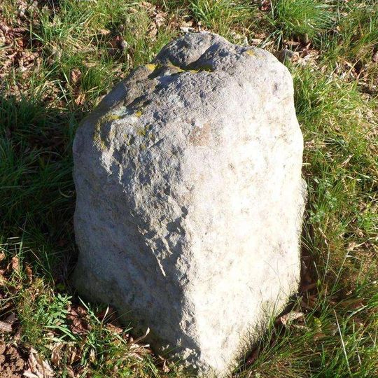 Smírčí kříže na kraji Holovous