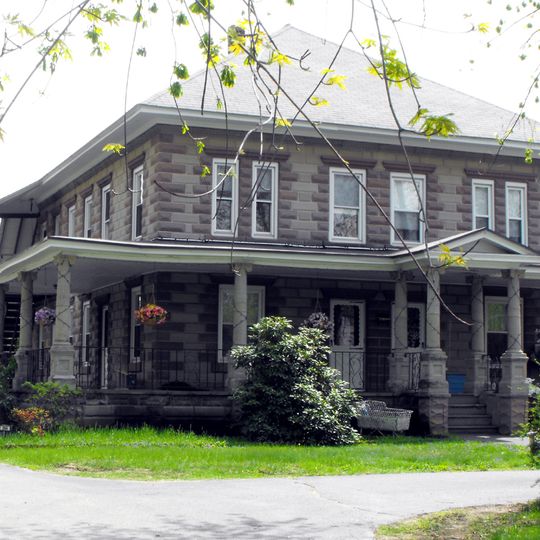 House at 262–264 Pelham Street