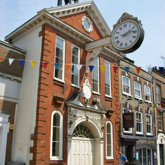 Public Library to Rear of High Street