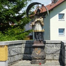 Figur des hl Nepomuk