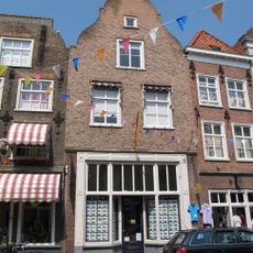 Rogstraat 6, Grave
