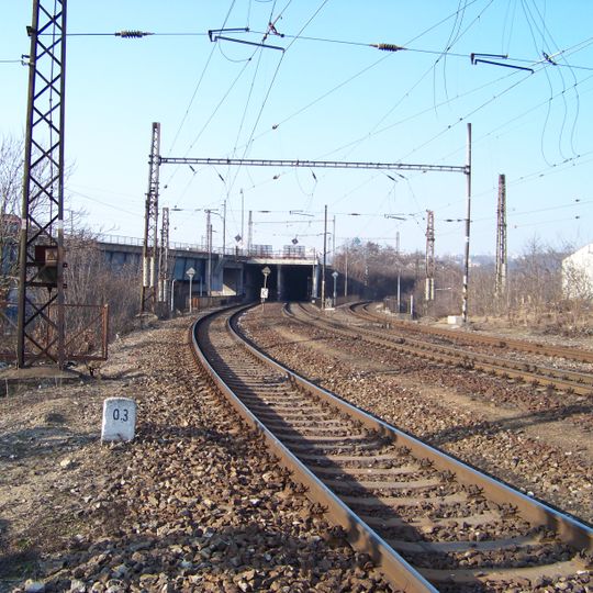Most trati Praha - Turnov přes trať Praha-Libeň - Praha-Holešovice