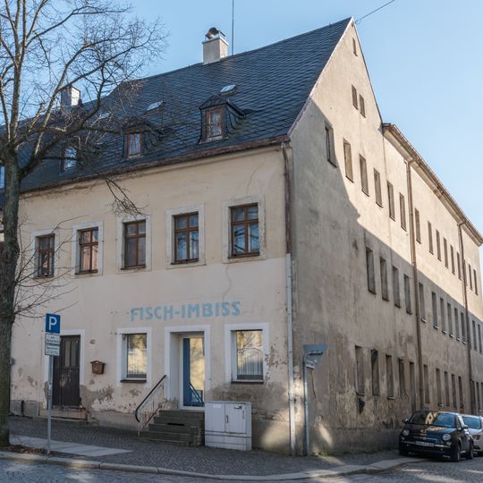 Wohnhaus in geschlossener Bebauung Große Kirchgasse 42