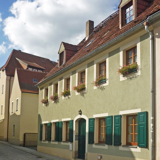 Wohnhaus in halboffener Bebauung Kleine Wassergasse 1