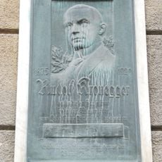 Gedenktafel für Rudolf Kronegger