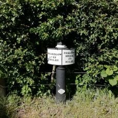 Milepost to north of Canal and River Trust offices, Red Bull Wharf at SJ 82754 55084, Church Lawton