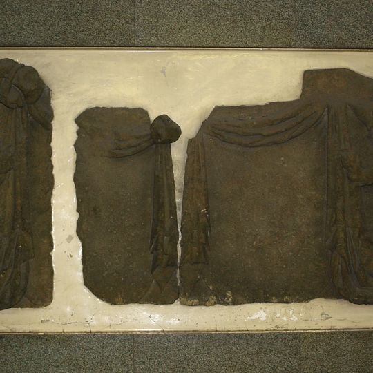 Reliéf lvů z bývalé Slepé brány barokních hradeb