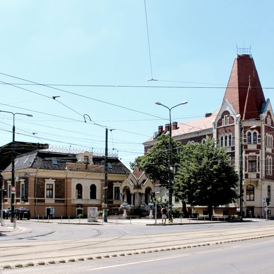 Piața Sfânta Maria