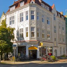 Mietshaus Lahnstraße 33