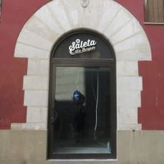 Restes arquitectòniques al carrer Corretgers, 5