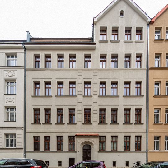 Etkar-André-Straße 6