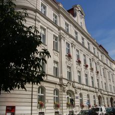 Mariahilf and Neubau district office