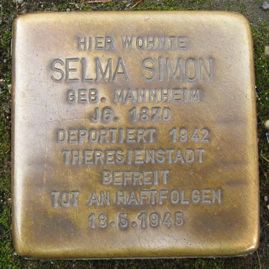 Stolperstein dedicated to Selma Simon