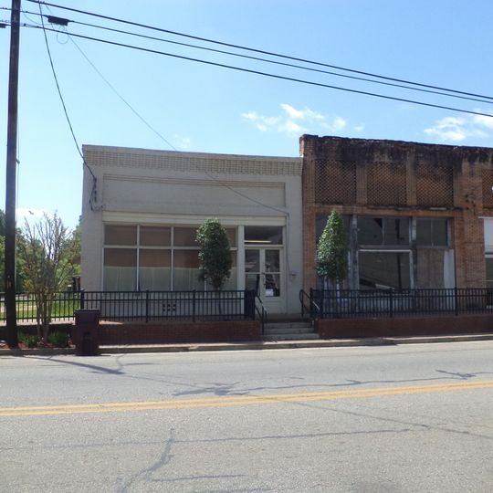 Edison Commercial Historic District