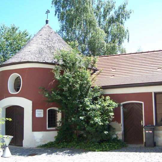 Ehemalige Friedhofs- oder Erasmuskapelle, jetzt Wohnhaus