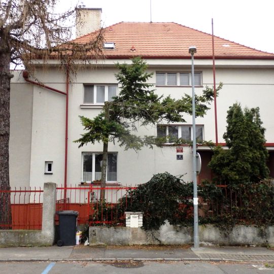 Vila Nehrovská čp. 1518