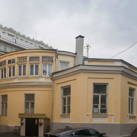 Квартира, в которой жил Николай Дмитриевич Зелинский в 1893-1911 и 1917-1950 гг.