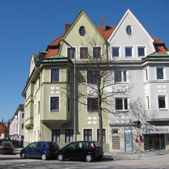 Category:Josef-Retzer-Straße 42