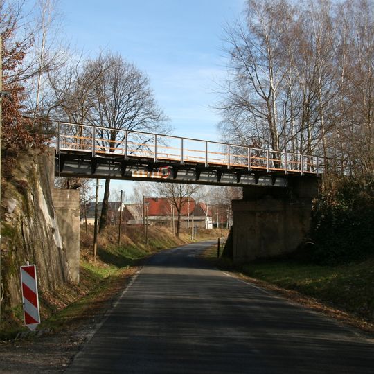 Eisenbahnüberführung in Niedersteinbach