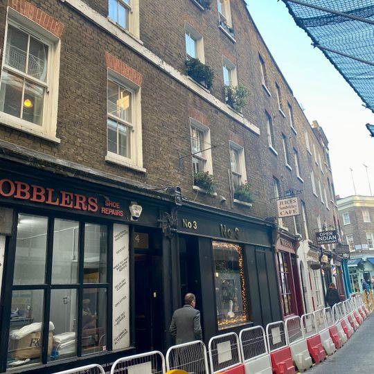 1-4, White Horse Street W1