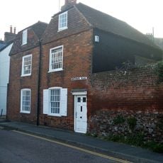 9 And 10, Worthgate Place