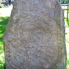 Upplands runinskrifter 836