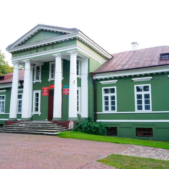 Palace in Tarnogóra