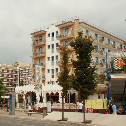 Hotel Alhambra
