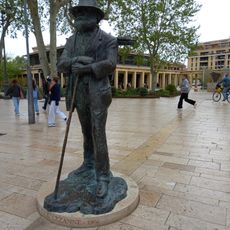 Statue of Paul Cézanne