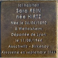 Stoleperstein à la mémoire de Sara Rein