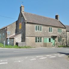 Tucker's Grave Inn And Attached Barns