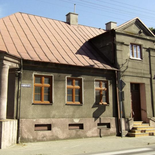 13 Kościelna Street in Zduńska Wola